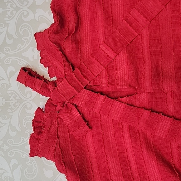 Red TieBack Top - Picture 3 of 5